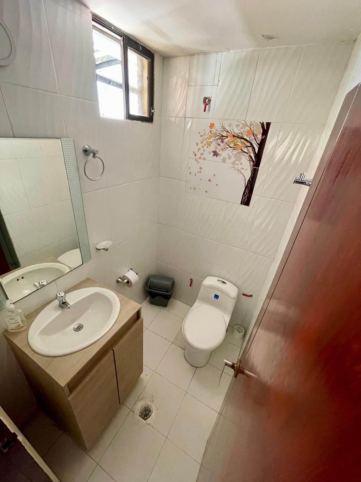 203 Luzern Bathroom 1
