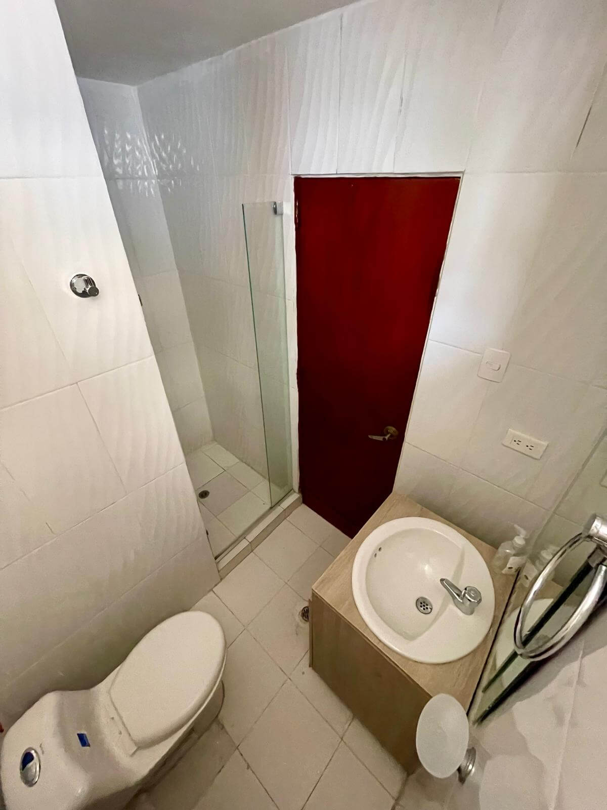 203 Luzern Bathroom 2